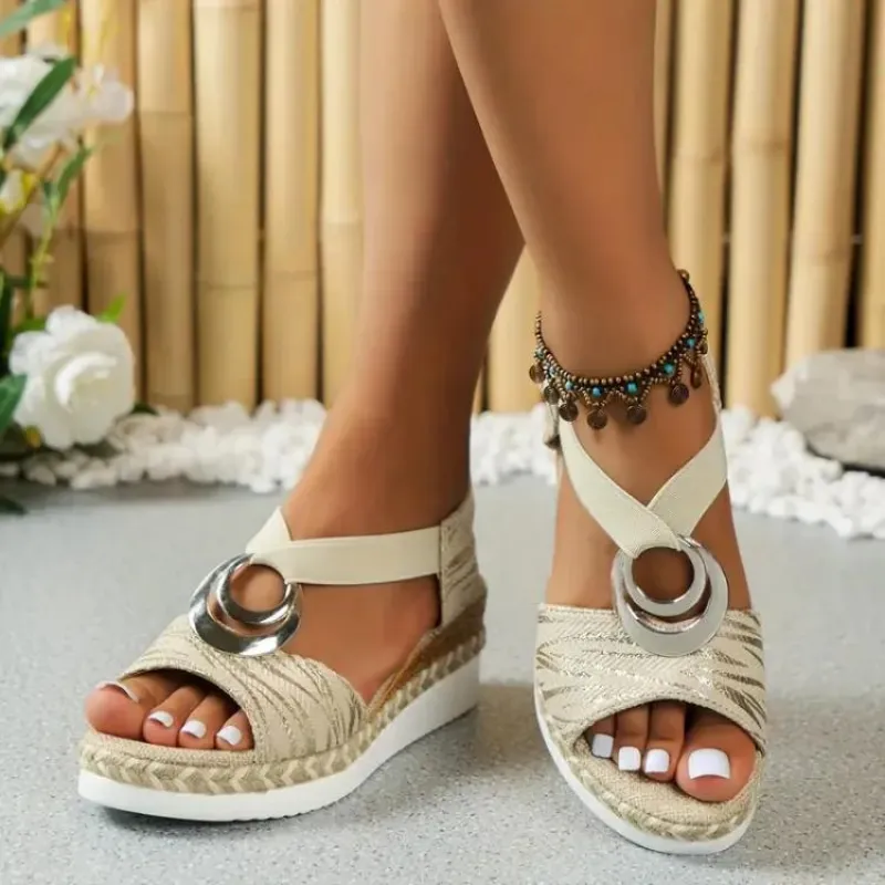 Quinn|  Orthopedic sandals